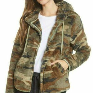 pj salvage fuzzy jacket